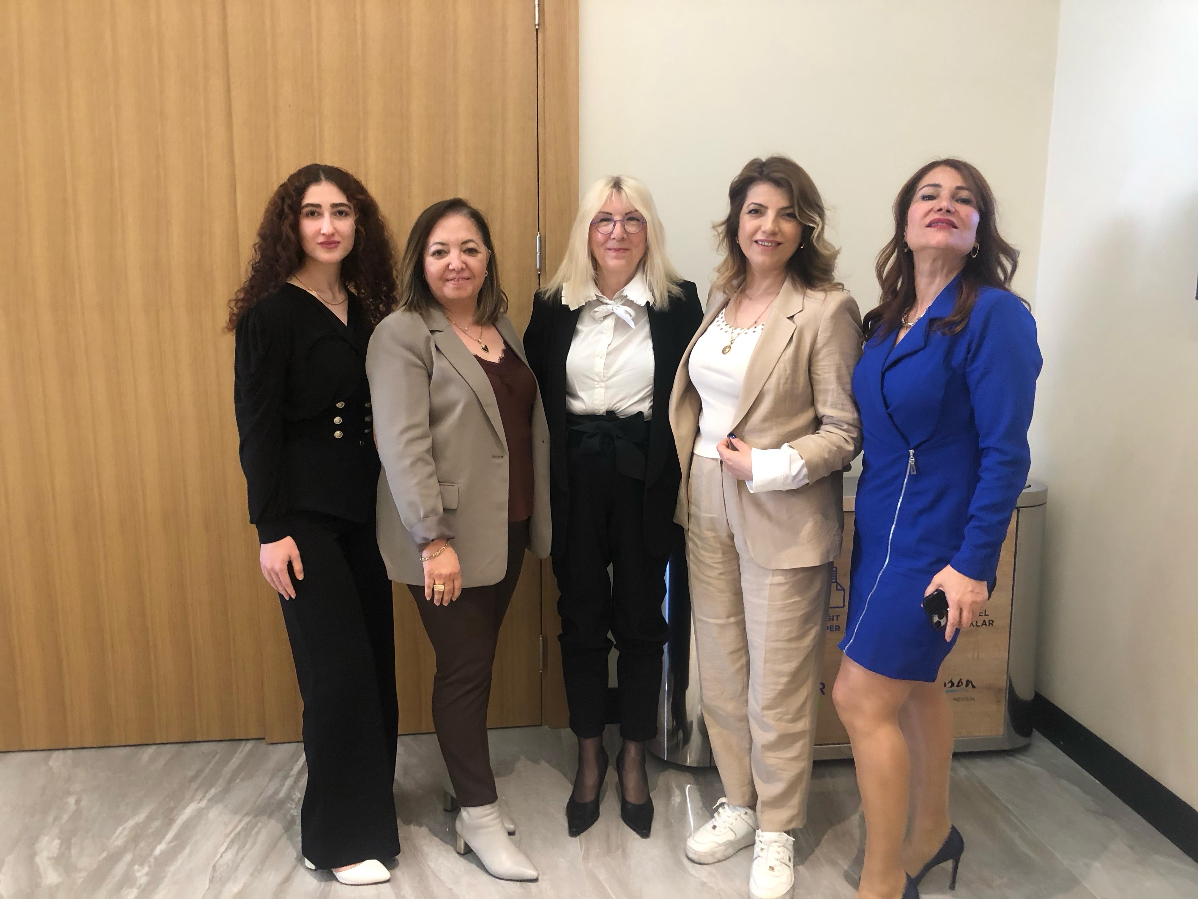 Kadın Girişimciler 'Prenses Metin', 'Binnu Yetik', 'Jale Nur Ece'